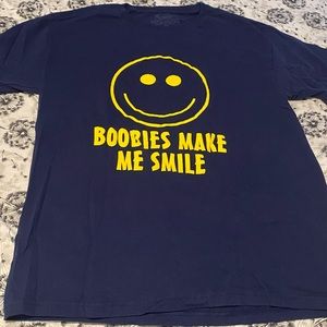 Boobies Make Me Smile T shirt. Unisex Sz M